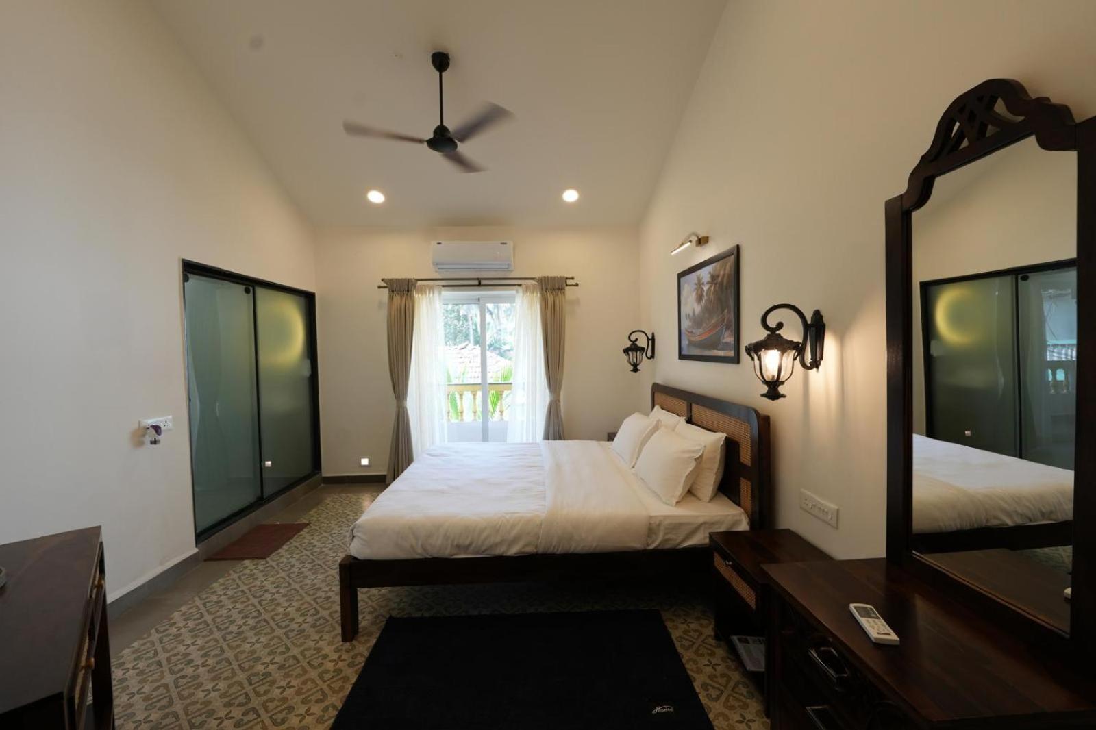 The Rose Goa Beach Resort Agonda Bagian luar foto