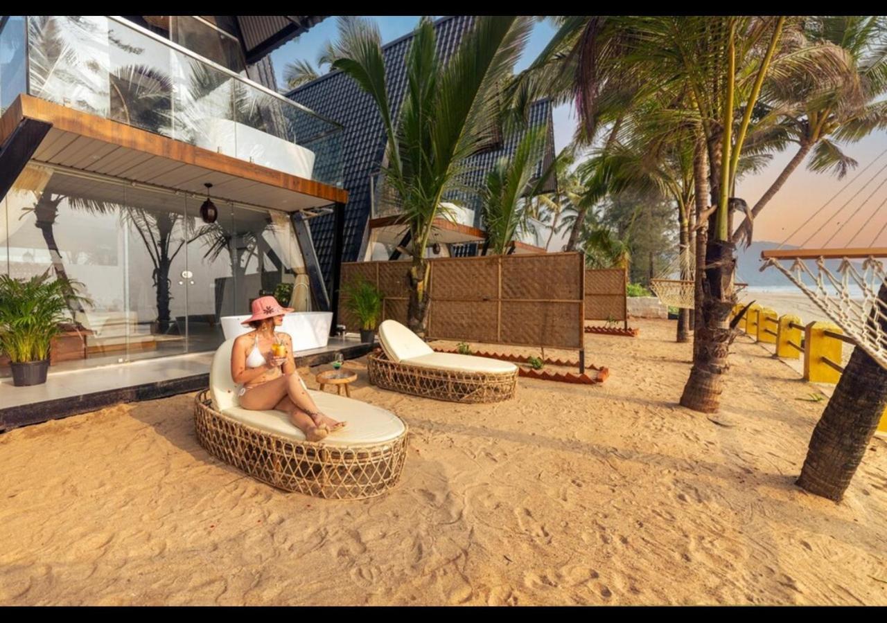 The Rose Goa Beach Resort Agonda Bagian luar foto